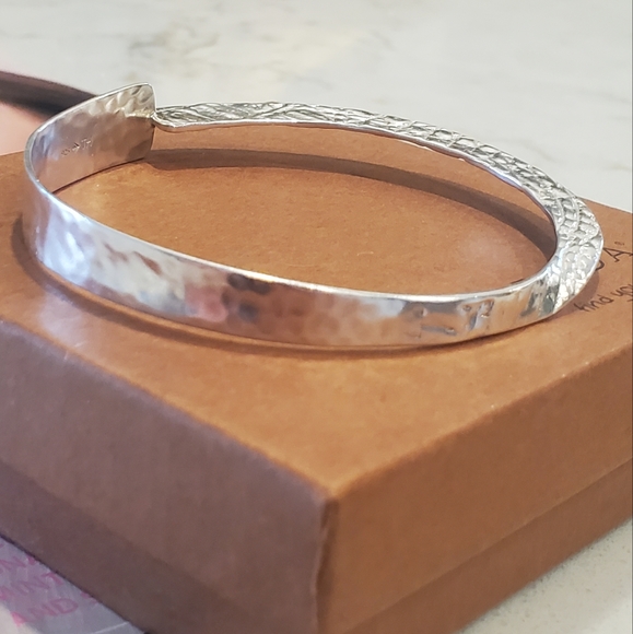 Silpada Rattlesnake Bangle - Picture 4 of 12